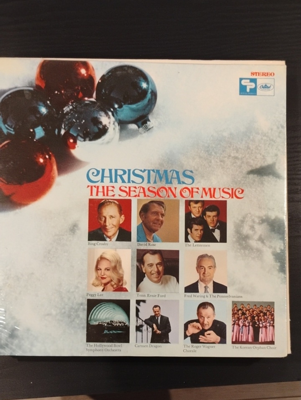 SEALED ALBUM "CHRISTMAS THE SEASON OF MUSIC"